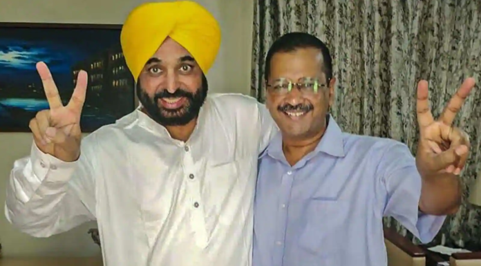 ਭਗਵੰਤ ਮਾਨ ਦੇ ਵਿਆਹ ‘ਚ ਪਿਤਾ ਦੀਆਂ ਰਸਮਾਂ ਅਰਵਿੰਦ ਕੇਜਰੀਵਾਲ ਨਿਭਾਉਣਗੇ, ਸੀਐਮ ਦੇ ਪਿਤਾ ਮਾਸਟਰ ਮੋਹਿੰਦਰ ਦੀ ਹੋ ਚੁੱਕੀ ਹੈ ਮੌਤ