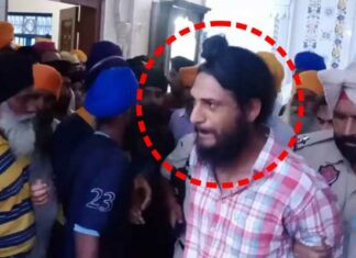 ਗੁਰਦਾਸਪੁਰ : ਬਾਬਾ ਬੰਦਾ ਸਿੰਘ ਬਹਾਦੁਰ ਗੁਰਦੁਆਰਾ ਸਾਹਿਬ ‘ਚ ਬੇਅਦਬੀ, ਗੁਟਕਾ ਸਾਹਿਬ ਦੇ ਪੰਨੇ ਪਾੜਨ ਦੀ ਕੋਸ਼ਿਸ਼