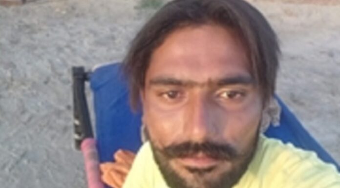 ਖੇਤਾਂ ‘ਚੋਂ ਮਿਲੀ ਨੌਜਵਾਨ ਦੀ ਲਾਸ਼, ਪੁਲਿਸ ਨੇ ਕਿਹਾ ਚਿੱਟੇ ਨਾਲ ਮਰਿਆ, 3 ਖਿਲਾਫ ਕਤਲ ਦਾ ਪਰਚਾ