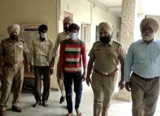 ਅੰਮ੍ਰਿਤਸਰ : ਸੁਨਿਆਰੇ ਦੀ ਦੁਕਾਨ ‘ਤੇ ਕੰਮ ਕਰਦੇ ਕਾਰੀਗਰ ਨੇ 31 ਤੋਲੇ ਸੋਨਾ ਚੋਰੀ ਕੀਤਾ, ਪਿਓ ਸਣੇ ਮਹਾਰਾਸ਼ਟਰ ਦੇ ਪਿੰਡ ਸਾਂਗਲਾ ਤੋਂ ਗ੍ਰਿਫਤਾਰ