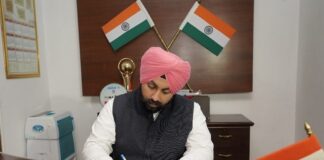 ਮੀਤ ਹੇਅਰ ਕੋਲੋਂ ਸਿੱਖਿਆ ਮੰਤਰਾਲਾ ਵਾਪਸ ਲੈ ਕੇ ਜੇਲ੍ਹ ਮੰਤਰੀ ਹਰਜੋਤ ਬੈਂਸ ਨੂੰ ਦਿੱਤਾ