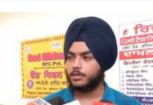 JEE ਦੀ ਪ੍ਰੀਖਿਆ ਦੇਣ ਆਏ ਸਿੱਖ ਵਿਦਿਆਰਥੀ ਦਾ ਕੜਾ ਉਤਰਵਾਇਆ, ਮਾਹੌਲ ਗਰਮਾਇਆ