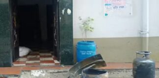 ਲੁਧਿਆਣਾ : ਤੀਜੀ ਮੰਜ਼ਿਲ ‘ਤੇ ਘਰ ਵਿਚ ਫਟੇ ਦੋ ਸਿਲੰਡਰ, ਕਮਰੇ ਦੀ ਉੱਡੀ ਛੱਤ, ਦਹਿਸ਼ਤ ‘ਚ ਲੋਕ