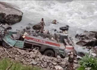 ਜੰਮੂ-ਕਸ਼ਮੀਰ ‘ਚ ਵੱਡਾ ਹਾਦਸਾ : ਪਹਿਲਗਾਮ ਦੇ ਚੰਦਨਵਾੜੀ ’ਚ ਆਈਟੀਬੀਪੀ ਦੀ ਬੱਸ ਖੱਡ ‘ਚ ਡਿਗੀ, 6 ਜਵਾਨ ਸ਼ਹੀਦ