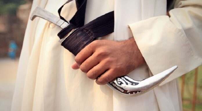 ਘਰੇਲੂ ਉਡਾਣਾਂ ‘ਚ ਕਿਰਪਾਨ ‘ਤੇ ਪਾਬੰਦੀ ਹਟਾਉਣ ‘ਤੇ ਕੇਂਦਰ ਨੂੰ ਨੋਟਿਸ, ਹਾਈਕੋਰਟ ਨੇ ਮੰਗਿਆ ਜਵਾਬ