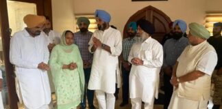 ਸਿੱਧੂ ਮੂਸੇਵਾਲਾ ਦੇ ਘਰ ਪੁੱਜੇ ਮਜੀਠੀਆ, ਬੋਲੇ ਸਕਿਓਰਿਟੀ ਤਾਂ ਵਾਪਸ ਮਿਲ ਗਈ, ਪਰ ਸਿੱਧੂ ਵਾਪਸ ਨਹੀਂ ਆਵੇਗਾ