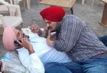 ਸਿੱਧੂ ਮੂਸੇਵਾਲਾ ਦੇ ਪਿਤਾ ਨੇ ਕਿਹਾ- ਲਾਰੈਂਸ 1 ਲੱਖ ਦੇ ਬੂਟ ਪਾ ਕੇ ਅਦਾਲਤ ‘ਚ ਆਇਆ, ਸਾਡਾ ਸਿੱਧੂ 100 ਰੁਪਏ ਦੀਆਂ ਚੱਪਲਾਂ ਪਾਉਂਦਾ ਸੀ