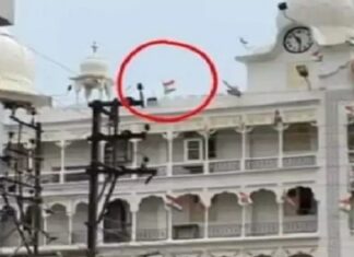 ਇੰਦੌਰ ‘ਚ ਗੁਰਦੁਆਰਾ ਇਮਲੀ ਸਾਹਿਬ ‘ਤੇ ਕੇਸਰੀ ਝੰਡੇ ਦੀ ਥਾਂ ਝੂਲਿਆ ਤਿਰੰਗਾ