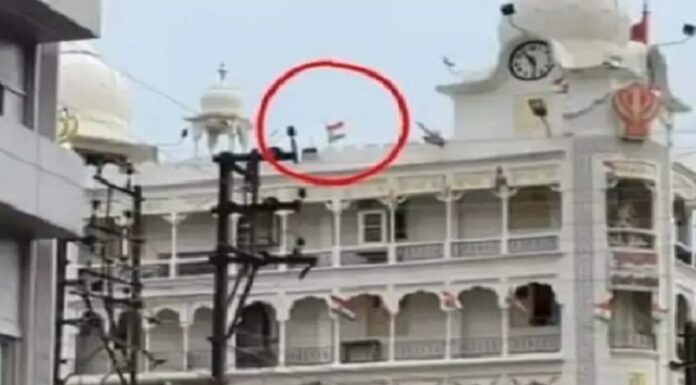 ਇੰਦੌਰ ‘ਚ ਗੁਰਦੁਆਰਾ ਇਮਲੀ ਸਾਹਿਬ ‘ਤੇ ਕੇਸਰੀ ਝੰਡੇ ਦੀ ਥਾਂ ਝੂਲਿਆ ਤਿਰੰਗਾ