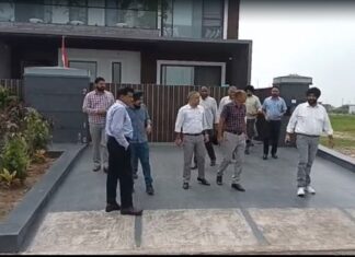 ਮੋਹਾਲੀ : ਵਿਜੀਲੈਂਸ ਵੱਲੋਂ ਮੋਹਾਲੀ ‘ਚ AIG ਦੇ ਘਰ ਛਾਪੇਮਾਰੀ, ਆਮਦਨ ਤੋਂ ਵੱਧ ਜਾਇਦਾਦ ਬਣਾਉਣ ਦੇ ਦੋਸ਼