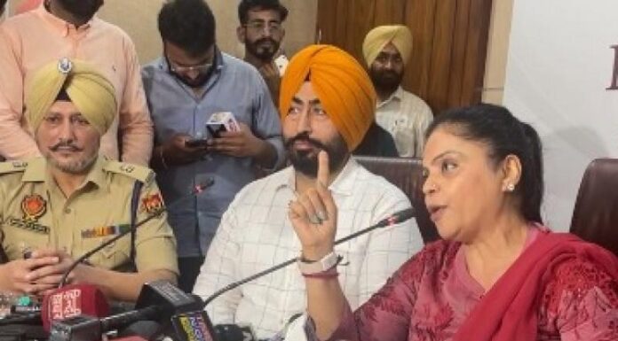 CU ਅਸ਼ਲੀਲ ਵੀਡੀਓ ਮਾਮਲਾ: ਕਿਸੇ ਵੀ ਲੜਕੀ ਨੇ ਨਹੀਂ ਕੀਤੀ ਖੁਦਕੁਸ਼ੀ ਦੀ ਕੋਸ਼ਿਸ਼ – ਮਨੀਸ਼ਾ ਗੁਲਾਟੀ