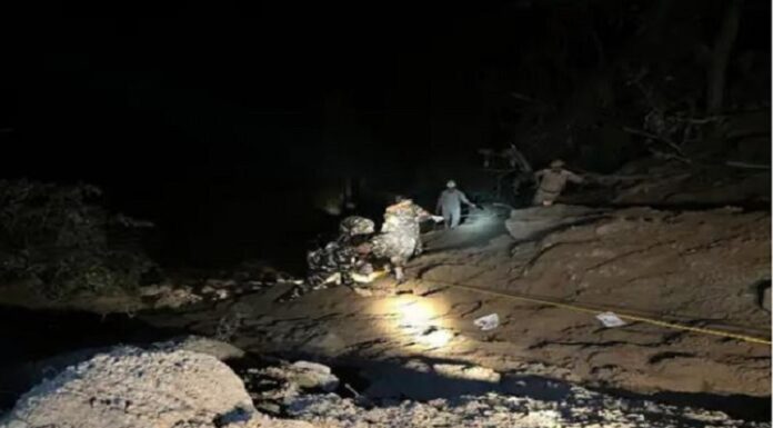 ਭਿਆਨਕ ਹਾਦਸਾ : ਮਨਾਲੀ ਘੁੰਮਣ ਗਏ ਪੰਜਾਬ ਦੇ 3 ਦੋਸਤਾਂ ਦੀ ਕਾਰ ਬਿਆਸ ਦਰਿਆ ‘ਚ ਡਿੱਗੀ, ਤਿੰਨੇ ਨੌਜਵਾਨ ਕਾਰ ‘ਚ ਬੁਰੀ ਤਰ੍ਹਾਂ ਫਸੇ, 2 ਦੀ ਮੌਤ