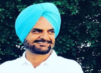 ਸਿੱਧੂ ਮੂਸੇਵਾਲਾ ਤੇ ਪਿਤਾ ਦੀ ਦੂਜੇ ਦਿਨ ਵੀ ਸਿਹਤ ਸਥਿਰ, ਪੀਜੀਆਈ ਨੇ ਦਾਖਲ; ਸਾਹ ਲੈਣ ‘ਚ ਆ ਰਹੀ ਹੈ ਦਿਕਤ