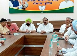 ਭਾਜਪਾ ਦੀ ਕੋਰ ਕਮੇਟੀ ਦੀ ਮੀਟਿੰਗ ‘ਚ ਪੁੱਜੇ ਕੈਪਟਨ ਅਮਰਿੰਦਰ ਸਿੰਘ ਨੇ ਕਿਹਾ- ‘ਆਪ’ ਸਰਕਾਰ ਨੂੰ ਪੰਜਾਬੀ ਜ਼ਿਆਦਾ ਦੇਰ ਬਰਦਾਸ਼ਤ ਨਹੀਂ ਕਰਨਗੇ