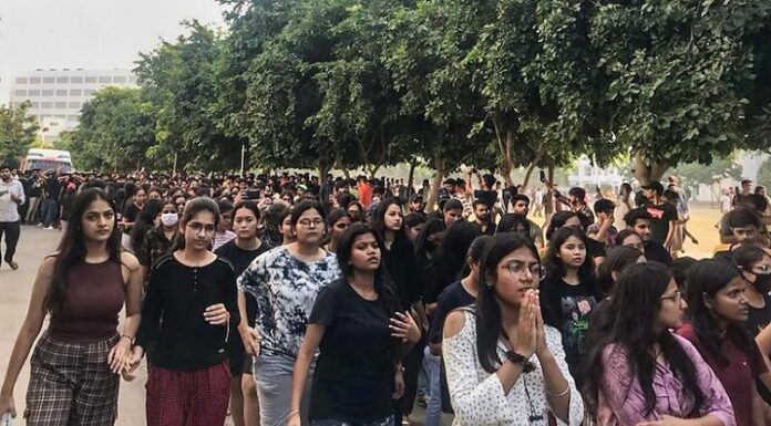 CU : SIT ਦੀ ਜਾਂਚ ‘ਚ ਖੁਲਾਸਾ ; ਇਕ ਹਫਤੇ ਤੋਂ ਵਿਦਿਆਰਥਣ ਬਣਾ ਰਹੀ ਸੀ ਅਸ਼ਲੀਲ ਵੀਡੀਓ