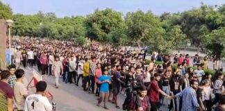 ਯੂਨੀਵਰਸਿਟੀ ਮਾਮਲੇ ‘ਚ ਨਵਾਂ ਮੋੜ : ਵਿਦਿਆਰਥਣਾਂ ਨੂੰ ਕੈਨੇਡਾ ਤੋਂ ਧਮਕੀ ਭਰੇ ਕਾਲ ; ‘ਕੁਝ ਬੋਲੇ ਤਾਂ ਵੀਡੀਓਜ਼ ਕਰ ਦਿਆਂਗਾ ਵਾਇਰਲ’