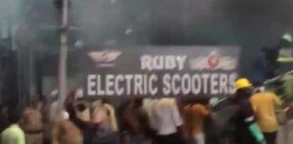 ਵੱਡਾ ਹਾਦਸਾ : ਚਾਰਜਿੰਗ ਦੌਰਾਨ ਇਲੈਕਟ੍ਰਿਕ ਬਾਈਕ ਦੀ ਬੈਟਰੀ ਫਟੀ, ਬਿਲਡਿੰਗ ‘ਚ ਲੱਗੀ ਭਿਆਨਕ ਅੱਗ, ਕਈ ਲੋਕਾਂ ਦੀ ਮੌਤ, ਕਈ ਜ਼ਖਮੀ