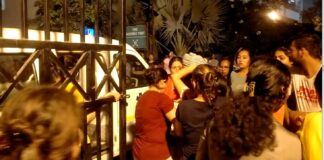 ਵੀਡੀਓ ਲੀਕ ਮਾਮਲਾ : ਵਿਦਿਆਰਥੀਆਂ ਦੇ ਪ੍ਰਦਰਸ਼ਨ ਤੋਂ ਬਾਅਦ ਚੰਡੀਗੜ੍ਹ ਯੂਨੀਵਰਸਿਟੀ ‘ਚ ਦੋ ਦਿਨ ਦੀ ਛੁੱਟੀ ਦਾ ਐਲਾਨ