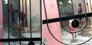 ਹੁਸ਼ਿਆਰਪੁਰ : ਵਿਦਿਆਰਥਣਾਂ ਤੋਂ ਕਰਵਾਈ ਬਾਥਰੂਮ ਦੀ ਸਫ਼ਾਈ, ਵੀਡੀਓ ਸੋਸ਼ਲ ਮੀਡੀਆ ‘ਤੇ ਵਾਇਰਲ, ਮਾਪਿਆਂ ‘ਚ ਭਾਰੀ ਰੋਸ