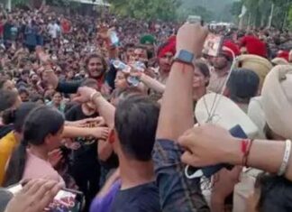 CU ਮਾਮਲੇ ‘ਚ ਨਵਾਂ ਮੋੜ : ਵੀਡੀਓ ਬਣਾਉਣ ਵਾਲੀ ਕੁੜੀ ਨੂੰ ਫੌਜ ਦਾ ਇਕ ਜਵਾਨ ਕਰਦਾ ਸੀ ਬਲੈਕਮੇਲ