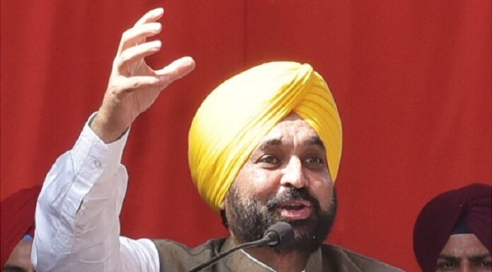 ਮੁੱਖ ਮੰਤਰੀ ਵੱਲੋਂ ਪੁਲਿਸ ਵਿਭਾਗ ‘ਚ 2500 ਅਸਾਮੀਆਂ ਭਰਨ ਦਾ ਐਲਾਨ, ਭਰਤੀ ਲਈ ਮੈਰਿਟ ਹੀ ਇੱਕੋ-ਇਕ ਅਧਾਰ