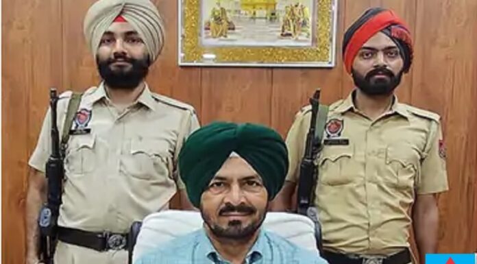 ਲੁਧਿਆਣਾ ‘ਚ ਨਾਬਾਲਗ ਨਸ਼ਾ ਸਮੱਗਲਰ ਗ੍ਰਿਫਤਾਰ : ਸਵਾ ਕਰੋੜ ਦੀ ਹੈਰੋਇਨ ਬਰਾਮਦ; ਨੌਕਰੀ ਦੀ ਭਾਲ ’ਚ ਗਈ ਸੀ ਚਾਚੀ ਕੋਲ, ਪੈਸਿਆਂ ਲਈ ਬਣ ਗਈ ਸਪਲਾਇਰ