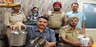 ਜਲੰਧਰ : ਦੇਸੀ ਘਿਓ ਵਾਲੇ ਡੋਲੂ ‘ਚ ਔਰਤ ਵੇਚਦੀ ਸੀ ਅਫੀਮ, ਫੜ੍ਹੀ ਗਈ ਤਾਂ ਨਸ਼ੇ ਦੇ 7 ਪੁਰਾਣੇ ਪਰਚਿਆਂ ਦਾ ਵੀ ਹੋਇਆ ਖੁਲਾਸਾ