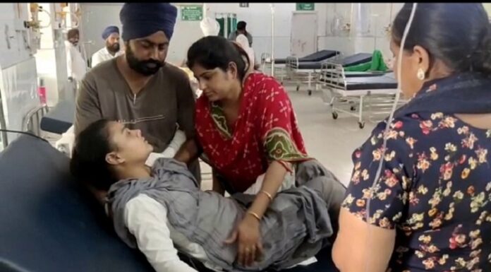 ਰਾਜਪੁਰਾ : 12ਵੀਂ ਕਲਾਸ ਦੇ ਬੱਚੇ ਦੀ ਸ਼ਰਾਰਤ ਨਾਲ 4 ਵਿਦਿਆਰਥੀ ਹੋਏ ਬੇਹੋਸ਼, ਹਸਪਤਾਲ ਦਾਖਲ