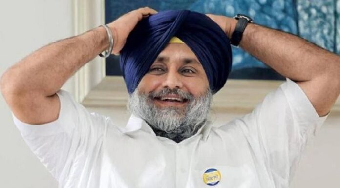 ਵੱਧ ਸ਼ਰਾਬ ਪੀਣ ਕਾਰਨ ਸੀਐੱਮ ਸਾਬ੍ਹ ਫਲਾਈਟ ‘ਚ ਡਿਗਦੇ ਰਹੇ, ਨਾਲ ਬੈਠੇ ਯਾਤਰੀ ਨੇ ਮੈਨੂੰ ਦੱਸੀ ਸਾਰੀ ਗੱਲ : ਸੁਖਬੀਰ ਬਾਦਲ