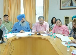 ਬਿਜਲੀ ਵਿਭਾਗ ਨੇ ਮੀਟਿੰਗ ਦੌਰਾਨ ਪੈਨਸ਼ਨਰਾਂ ਦੀਆਂ ਸ਼ਿਕਾਇਤਾਂ ਦਾ ਕੀਤਾ ਨਿਪਟਾਰਾ