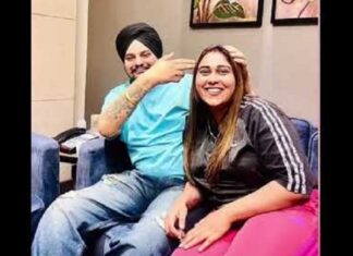 ਲੋਕ ਕਹਿੰਦੇ ਨੇ ਕੇ ਮੈਂ ਸਿੱਧੂ ਬਾਈ ਦੀ ਮੌਤ ‘ਤੇ ਰੋਟੀਆਂ ਸੇਕ ਰਹੀ ਹਾਂ, ਪਰ ਮੈਨੂੰ ਕਿਸੇ ਫੇਮ ਦੀ ਲੋੜ ਨਹੀਂ : ਅਫਸਾਨਾ ਖਾਨ