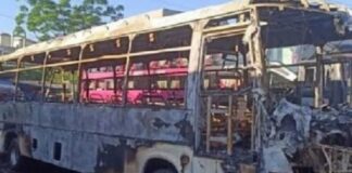 ਦੀਵਾਲੀ ਦੀ ਰਾਤ ਹਾਦਸਾ : ਦੀਵੇ ਨਾਲ ਬੱਸ ’ਚ ਲੱਗੀ ਭਿਆਨਕ ਅੱਗ, ਡਰਾਈਵਰ ਤੇ ਕੰਡਕਟਰ ਜ਼ਿੰਦਾ ਸੜੇ