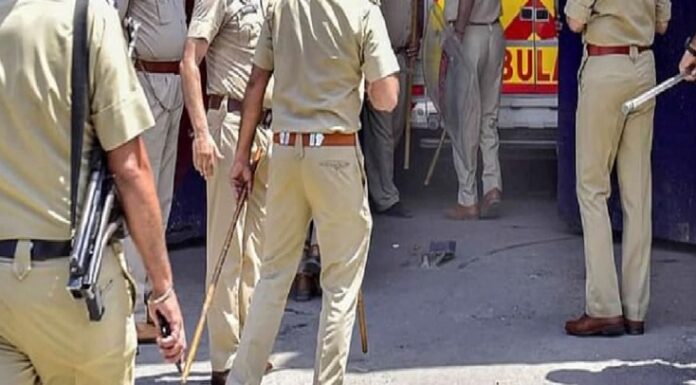 ਸ਼੍ਰੀ ਗੁਰੂ ਗ੍ਰੰਥ ਸਾਹਿਬ ਜੀ ਦੀ 9 ਸਾਲਾ ਬੱਚੇ ਨੇ ਕੀਤੀ ਬੇਅਦਬੀ, ਪੁਲਸ ਨੇ ਕੀਤਾ ਗ੍ਰਿਫਤਾਰ