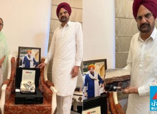 ਯੂਟਿਊਬ ਡਾਇਮੰਡ ਪਲੇਅ ਬਟਨ ਐਵਾਰਡ ਹਾਸਲ ਕਰਨ ਵਾਲਾ ਸਿੱਧੂ ਮੂਸੇਵਾਲਾ ਬਣਿਆ ਪਹਿਲਾ ਪੰਜਾਬੀ ਗਾਇਕ, ਪਿਤਾ ਬੋਲੇ -‘ਦੁਨੀਆਂ ਤੇ ਚੜ੍ਹਤ ਦੇ ਝੰਡੇ ਝੂਲਦੇ”