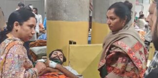 ਕੈਬਨਿਟ ਮੰਤਰੀ ਡਾ. ਬਲਜੀਤ ਕੌਰ ਨੇ ਐਸਕਾਰਟ ਗੱਡੀ ਨੇ ਮੋਟਰਸਾਈਕਲ ਸਵਾਰ ਲੜਕੇ ਤੇ ਲੜਕੀ ਨੂੰ ਮਾਰੀ ਟੱਕਰ, ਜ਼ਖਮੀਆਂ ਹਾਲ ਪੁੱਛਣ ਲਈ ਪਹੁੰਚੀ ਹਸਪਤਾਲ, ਇਲਾਜ ਦਾ ਚੁੱਕਿਆ ਸਾਰਾ ਖ਼ਰਚਾ