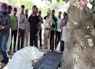 ਬਠਿੰਡਾ : ਚਿੱਟੇ ਨੇ ਦੁਸਹਿਰੇ ਵਾਲੇ ਦਿਨ ਬੁਝਾ ਦਿੱਤਾ ਇਕ ਹੋਰ ਘਰ ਦਾ ਚਿਰਾਗ, ਚੁਰਸਤੇ ‘ਚ ਮਿਲੀ ਨੌਜਵਾਨ ਦੀ ਲਾਸ਼, ਕੋਲ ਪਈ ਸੀ ਸਰਿੰਜ