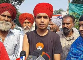 ਪਟਾਕੇ ਚਲਾਉਣ ਨੂੰ ਲੈ ਕੇ ਹੋਈ ਲੜਾਈ ,ਪੁਲਿਸ ਮੁਲਾਜ਼ਮ ਨੇ ਵਿਦਿਆਰਥੀ ਨਾਲ ਕੀਤੀ ਕੁੱਟਮਾਰ, ਪਾਈਆਂ ਲਾਸ਼ਾਂ