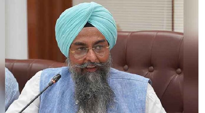 ਵਿਧਾਨ ਸਭਾ ਸਪੀਕਰ ਦੀ ਨਵੀਂ ਪਹਿਲ : ਪਰਾਲੀ ਨਾ ਸਾੜਨ ਵਾਲੇ ਹਲਕੇ ਦੇ ਪਿੰਡਾਂ ਨੂੰ ਇੱਕ-ਇੱਕ ਲੱਖ ਰੁਪਏ ਦੇਣ ਦਾ ਐਲਾਨ