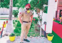 ਮੋਗਾ ‘ਚ ਹੈਰੋਇਨ ਸਮੱਗਲਰਾਂ ਨੇ ਪੁਲਸ ‘ਤੇ ਚਲਾਈਆਂ ਗੋਲੀਆਂ, ਮੁਲਾਜ਼ਮ ਜ਼ਖਮੀ