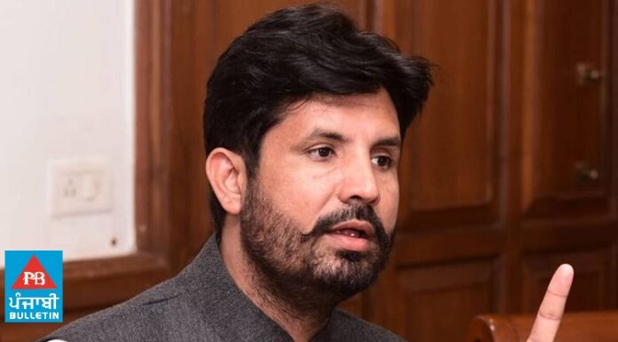 ਰਾਜਾ ਵੜਿੰਗ ਦਾ ਪ੍ਰਨੀਤ ਕੌਰ ‘ਤੇ ਜਵਾਬੀ ਹਮਲਾ : ਕਿਹਾ – ਹੰਕਾਰੀ ਔਰਤ