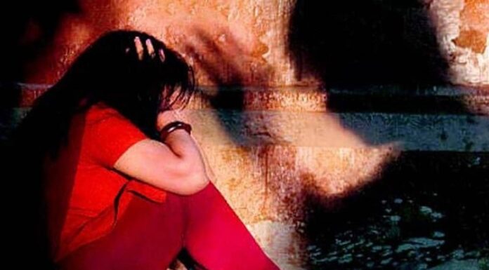 ਅੰਧਵਿਸ਼ਵਾਸ! ਭੂਤ ਕੱਢਣ ਦੇ ਬਹਾਨੇ ਤਾਂਤਰਿਕ ਨੇ ਨਾਬਾਲਗ ਲੜਕੀ ਨੂੰ ਬਣਾਇਆ ਹੱਵਸ ਦਾ ਸ਼ਿਕਾਰ