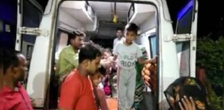 ਸਕੂਲ ਦਾ ਗੇਟ ਬੰਦ ਕਰ ਕੇ ਜ਼ਬਰਦਸਤੀ ਲਾਈ 150 ਬੱਚਿਆਂ ਨੂੰ ਵੈਕਸੀਨ, 50 ਦੀ ਸਿਹਤ ਵਿਗੜੀ school