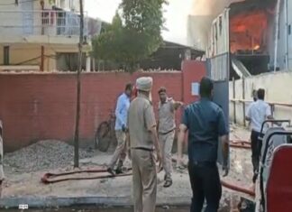 ਚੰਡੀਗੜ੍ਹ ‘ਚ ਸ਼ਰਾਬ ਦੀ ਫੈਕਟਰੀ ਨੂੰ ਲੱਗੀ ਅੱਗ