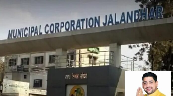 MLA ਅੰਗੁਰਾਲ ਦੇ ਖਾਸਮਖਾਸ ਲੋਕਾਂ ਨੂੰ ਨੋਟਿਸ : ਨਗਰ ਨਿਗਮ ਨੇ ਅੰਪਾਇਰ ਹਵੇਲੀ ਸਣੇ 7 ਤੋਂ ਮੰਗੇ ਦਸਤਾਵੇਜ਼, ਨਕਸ਼ਾ ਪਾਸ ਨਾ ਕਰਵਾਉਣ ਦਾ ਸ਼ੱਕ