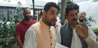 ਆਪ੍ਰੇਸ਼ਨ ਲੋਟਸ ’ਚ ਆਪ MLA ਦੇ ਬਿਆਨ ਦਰਜ : ਅੰਗੁਰਾਲ ਤੇ ਅਰੋੜਾ ਦਾ ਦਾਅਵਾ-ਹਾਈਕੋਰਟ ਦੇ ਦੋ ਵਕੀਲਾਂ ਨੇ ਕੀਤਾ ਸੰਪਰਕ, ਅਮਿਤ ਸ਼ਾਹ ਤੇ ਅਨੁਰਾਗ ਠਾਕੁਰ ਦਾ ਲਿਆ ਨਾਂ