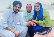ਮੂਸੇਵਾਲਾ ਕਤਲ ਕੇਸ ਨੂੰ ਲੈ ਕੇ ਅਫਸਾਨਾ ਖਾਨ ਤੋਂ 5 ਘੰਟੇ ਹੋਈ ਪੁੱਛਗਿੱਛ, ਬੰਬੀਹਾ ਗਰੁੱਪ ਬਾਰੇ ਕੀਤੇ ਸਵਾਲ-ਜਵਾਬ