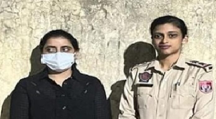 ਗੈਂਗਸਟਰ ਫਰਾਰ ਮਾਮਲੇ ‘ਚ ਵੱਡਾ ਖੁਲਾਸਾ : ਮੇਅਕਅਪ ਆਰਟਿਸ ਹੈ ਦੀਪਕ ਟੀਨੂੰ ਦੀ ਗਰਲਫ੍ਰੈਂਡ