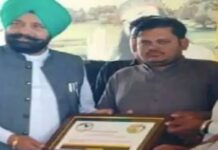 ‘ਆਪ’ ਦੇ ਮੰਤਰੀ ਫੌਜਾ ਸਿੰਘ ਸਰਾਰੀ ਨੇ ਮਾਰੀ ਫਿਰੋਜ਼ਪੁਰ ਦੇ ਨਾਮ ਚਰਚਾ ਘਰ ‘ਚ ਗੇੜੀ, ਸੀਐੱਮ ਮਾਨ ਨੇ ਜਾਰੀ ਕੀਤਾ ਕਾਰਨ ਦੱਸੋ ਨੋਟਿਸ