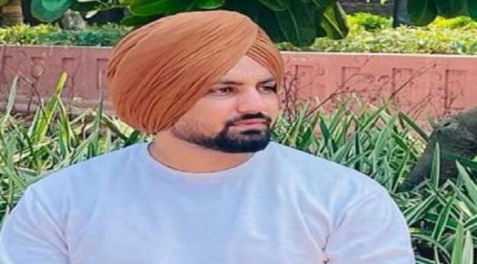 ਵੱਡੀ ਖਬਰ : ਪੰਘੂੜੇ ‘ਚ ਝੂਟੇ ਲੈਂਦੇ ਨੌਜਵਾਨ ਨੂੰ ਲੱਗਾ ਕਰੰਟ, ਮੌਤ, ਪੜ੍ਹੋ ਪੂਰੀ ਖਬਰ