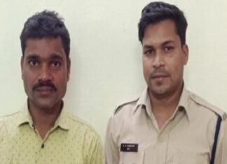 ਪਤਨੀ ਦੇ ਚਰਿੱਤਰ ‘ਤੇ ਪਤੀ ਕਰਦਾ ਸੀ ਸ਼ੱਕ, ਪਤਨੀ ਦੇ ਸਿਰ ‘ਚ ਕੁਹਾੜੀਆਂ ਮਾਰ-ਮਾਰ ਕੇ ਬੇਰਹਿਮੀ ਨਾਲ ਕੀਤਾ ਕਤਲ